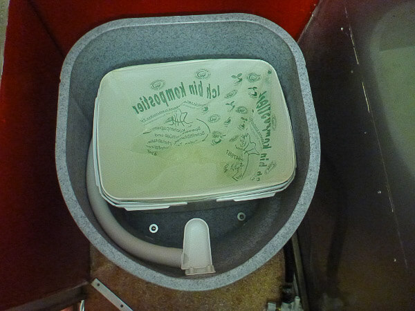 The collection tank of a separating toilet