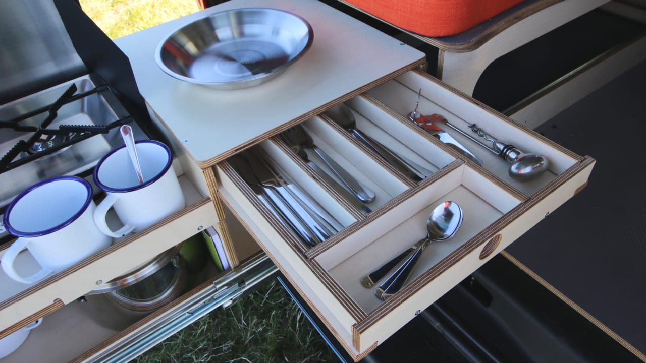 Kitchenette in the Amdro camping box