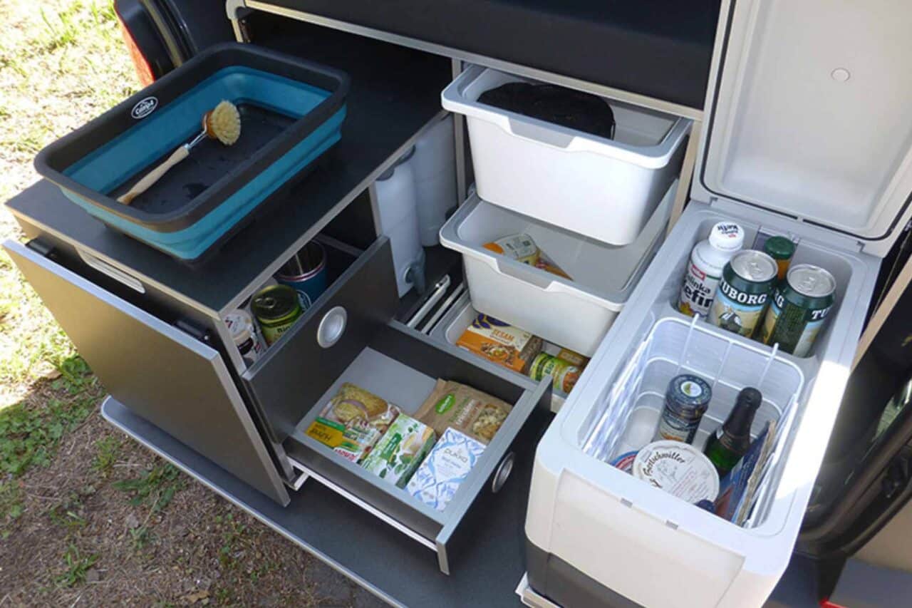 The Reimo camping box is a real space saver. Reimo Reisemobil-Center GmbH
