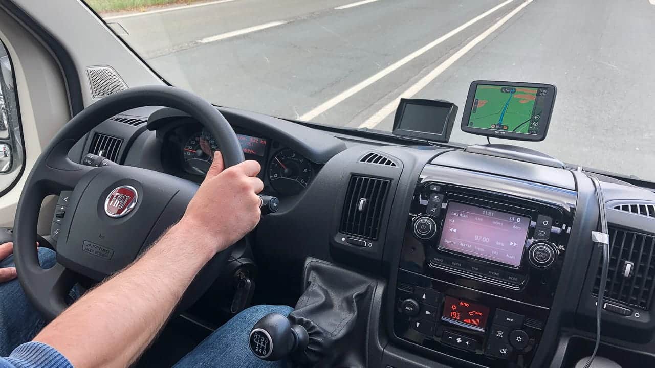 Navigation for motorhomes and caravans: always stay on the right track