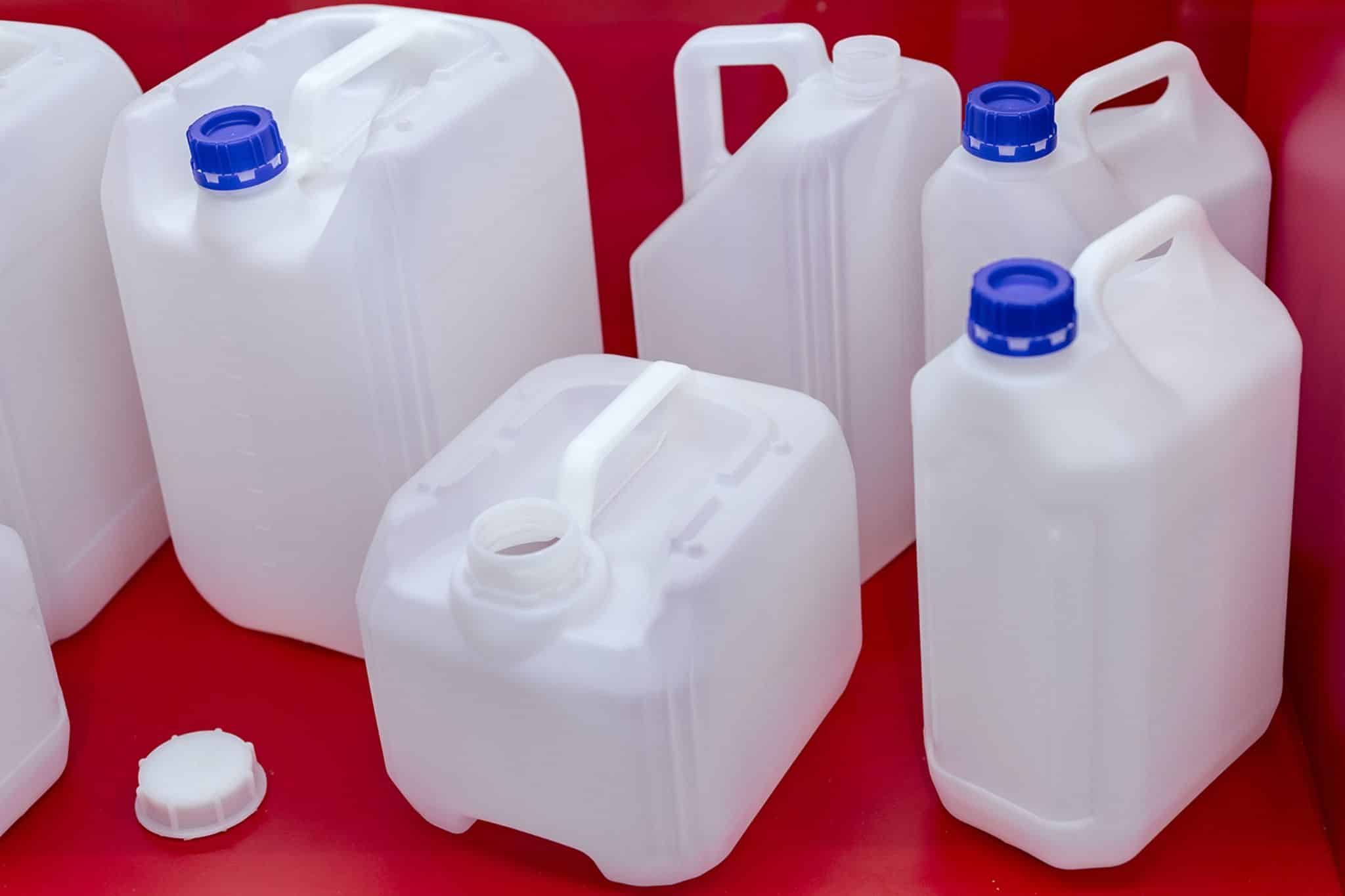 The best water canisters for drinking water when camping
