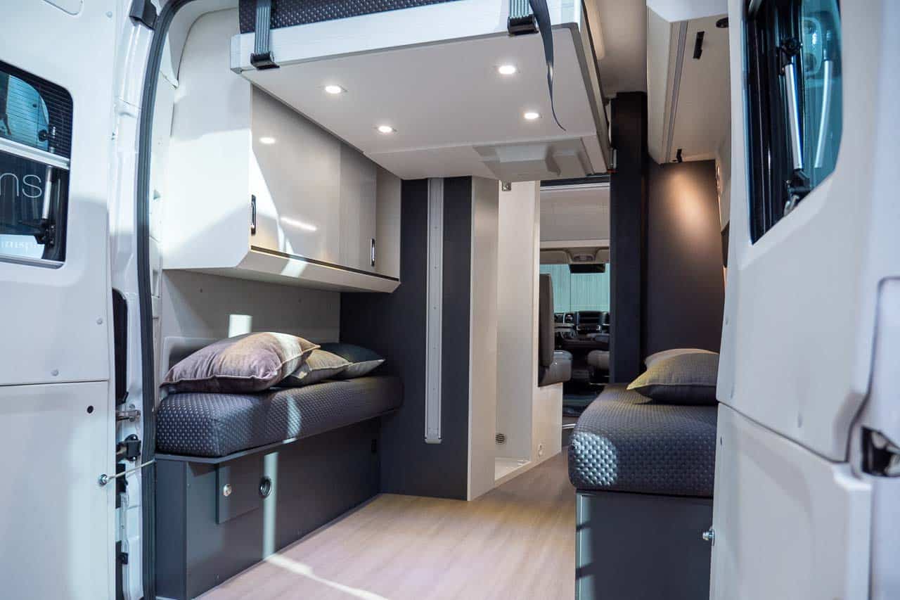 Adria TWIN 600 interior
