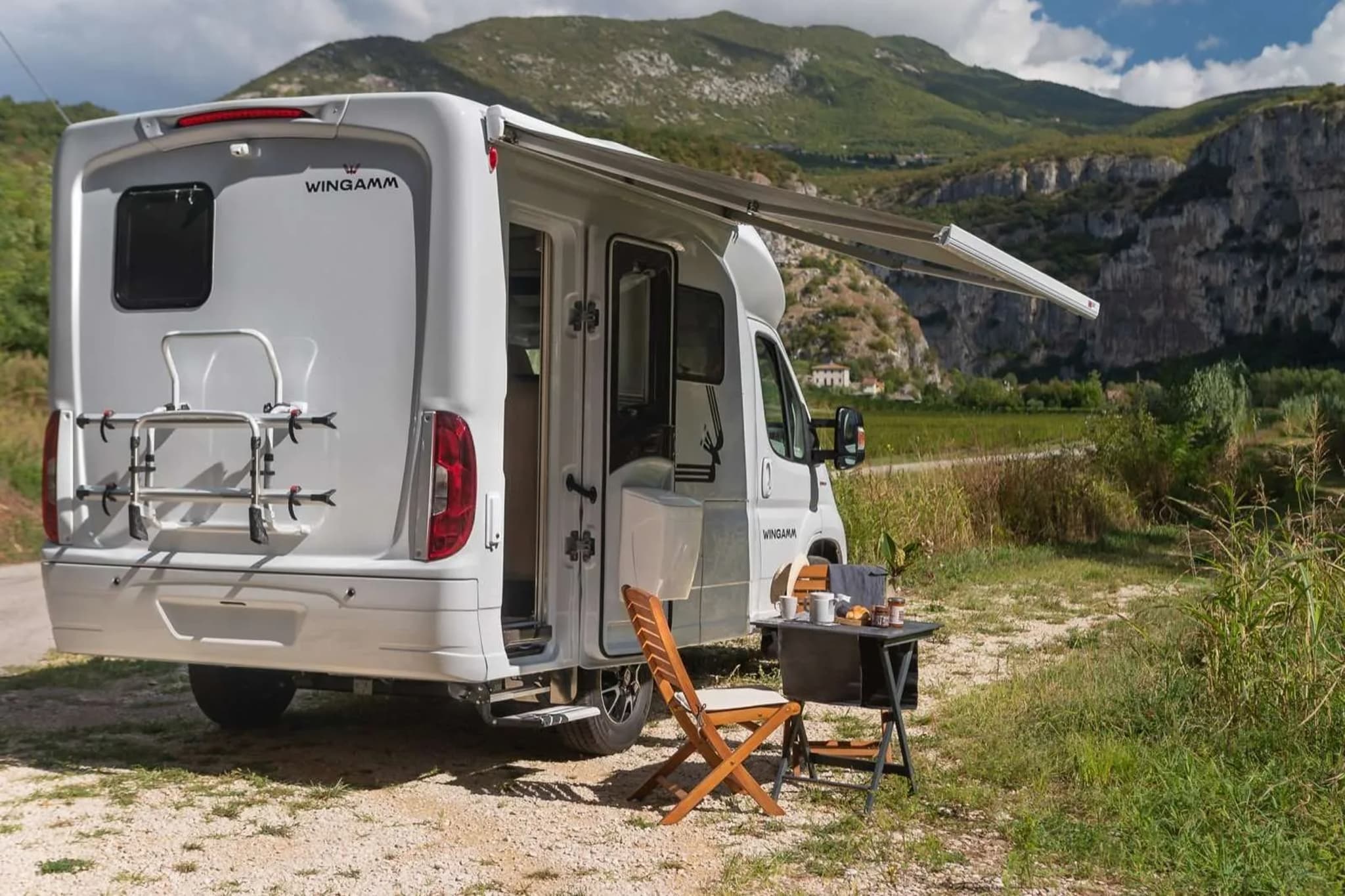 Discover the ultimate travel experience: the exquisite Wingamm Oasi 540.1 mini motorhome - a compact combination of luxury and maximum comfort 1 wingamm oasi 540 mini wohnmobil 1