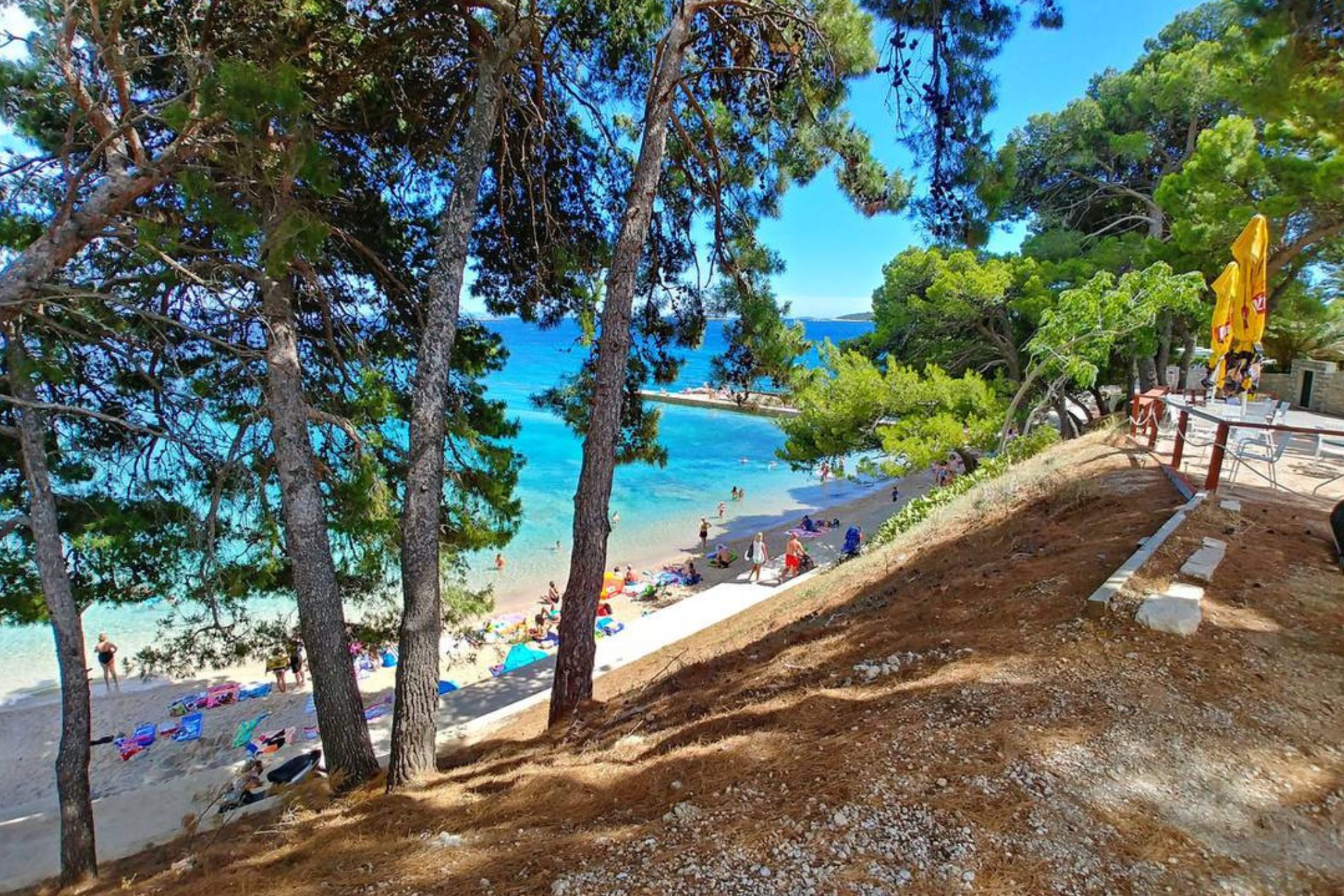 Camping vacations in Croatia: popular campsites in sunny Dalmatia