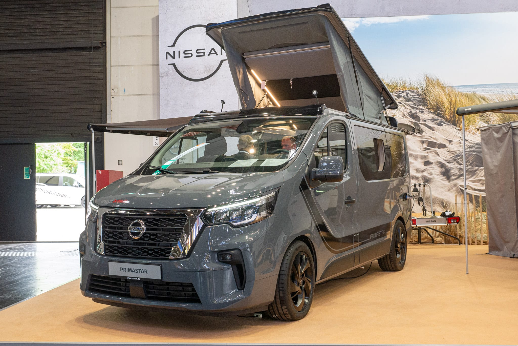 Nissan Primestar Seaside by Dethleffs: flexible mini camper with four berths and modular design