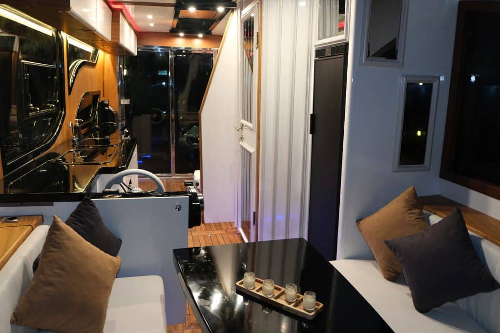 Sealvan's interior