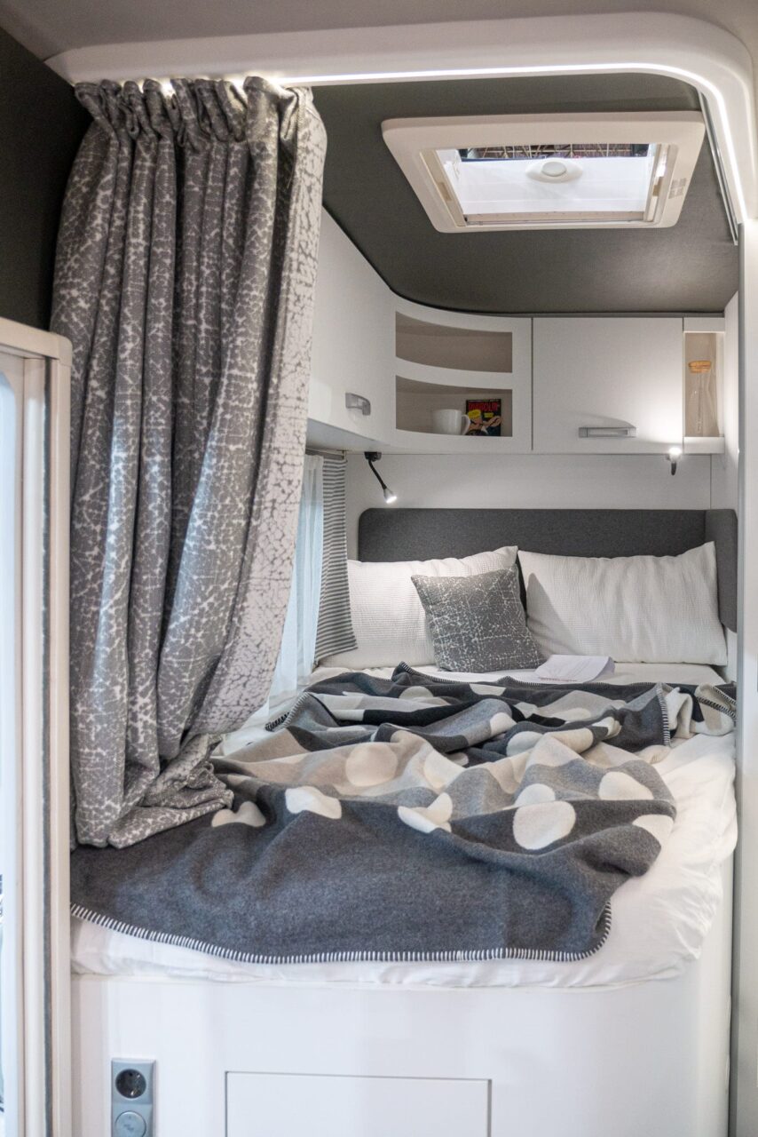 Highlights at Caravan Salon 2023: Innovations at the world's largest camping trade fair 19 Wingamm Oasi 610 M Caravan Salon 2023 Bed