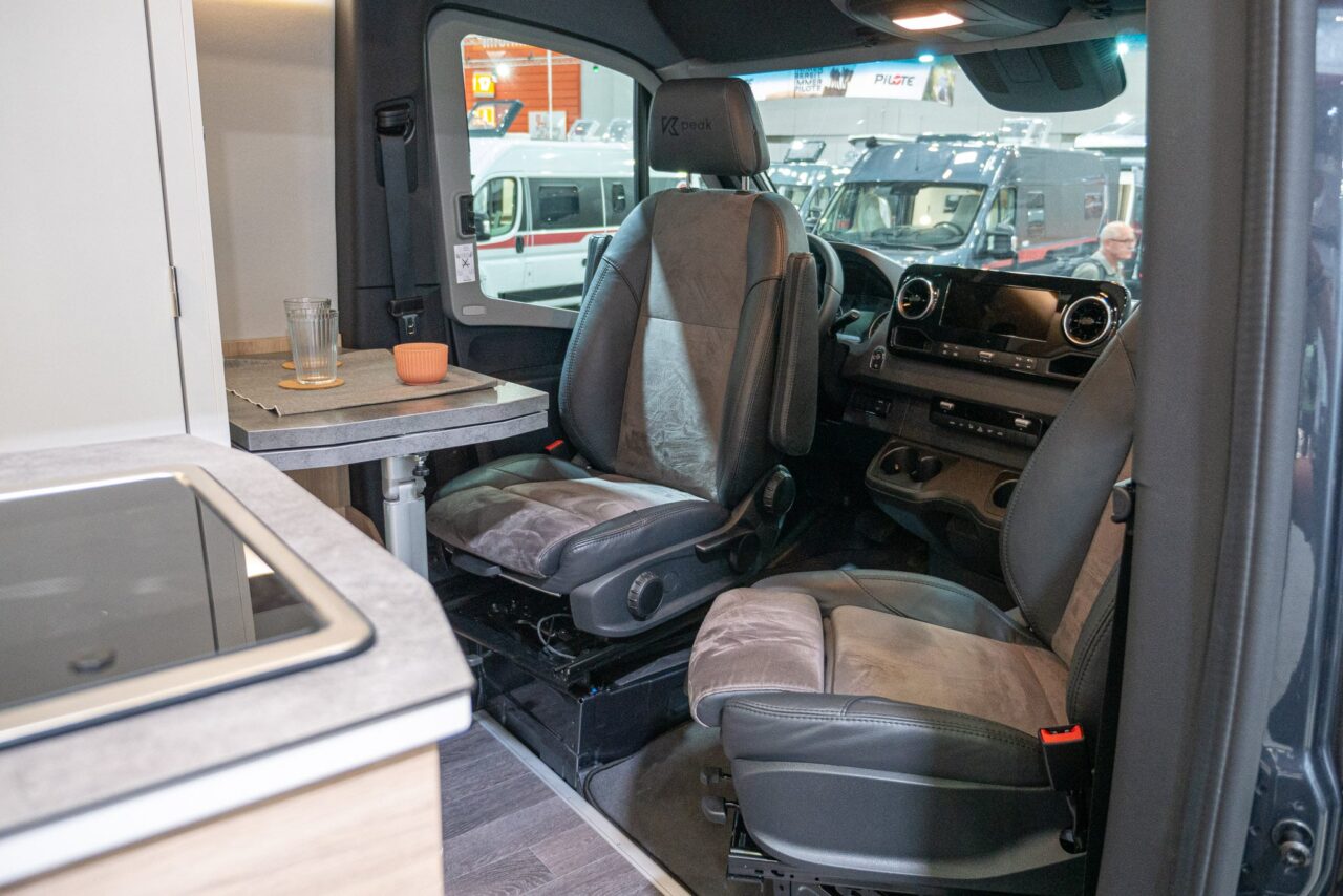 Yucon K-peak 6.0 BD (2024): Off-road panel van based on Mercedes-Benz Sprinter. 3 yucon k peak 6.0 bd fahrerkabine