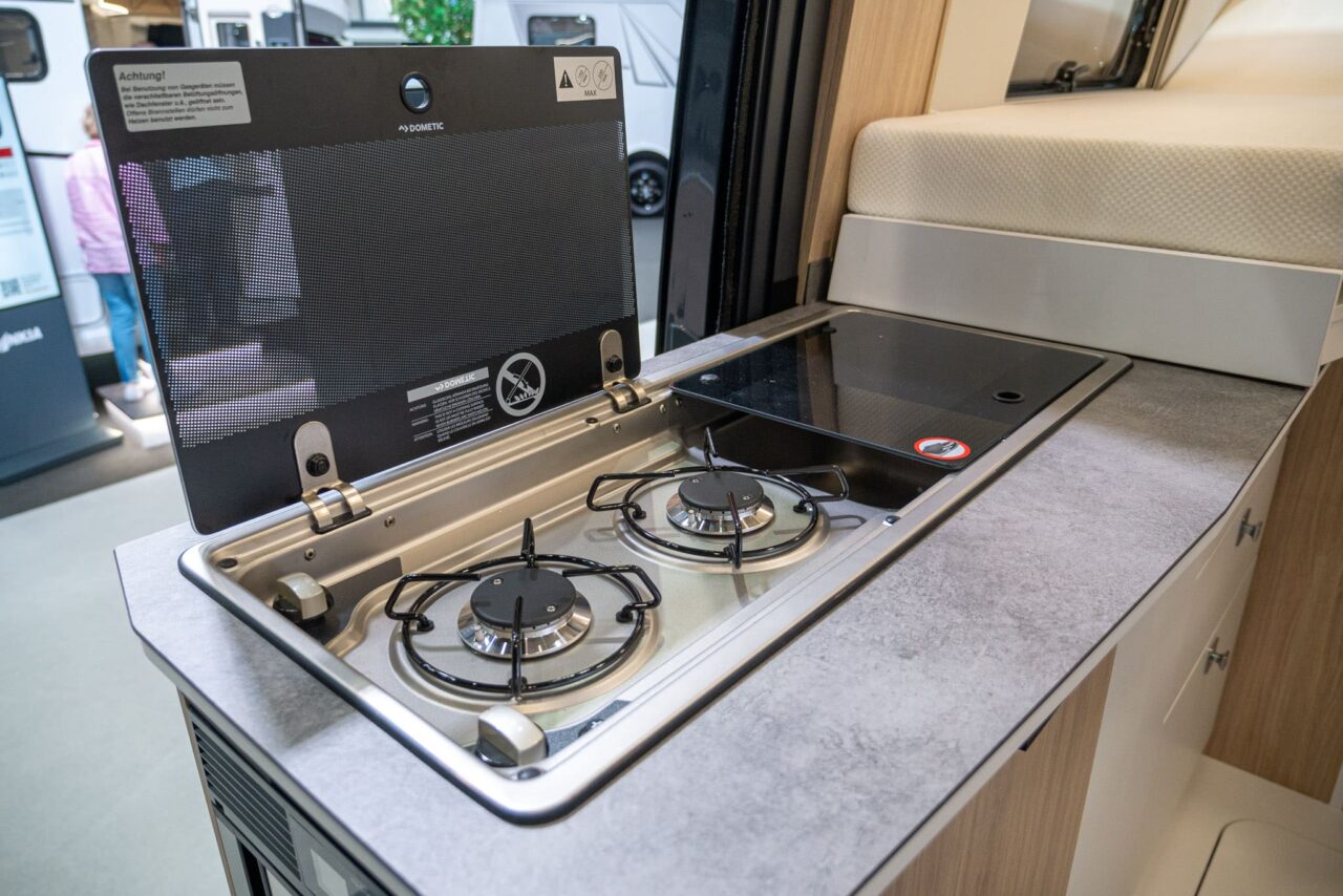 Yucon K-peak 6.0 BD (2024): Off-road panel van based on Mercedes-Benz Sprinter. 4 yucon k peak 6.0 bd kuechenmodul