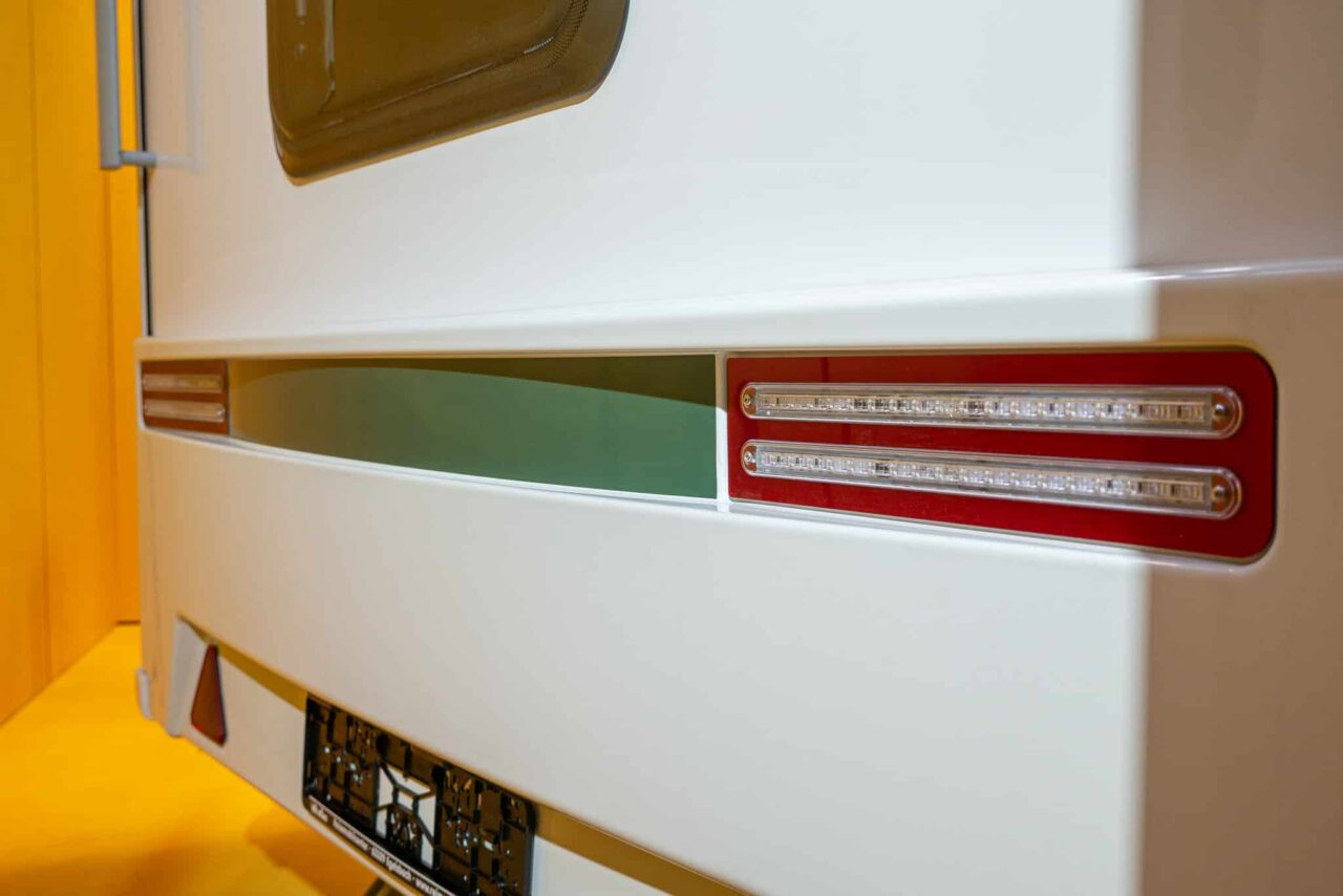 adria aviva lite 360 dk bremslicht
