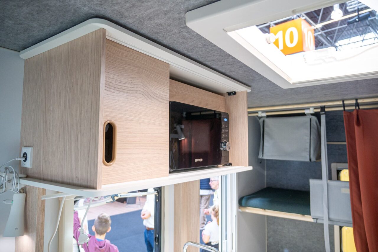 adria aviva lite 360 dk mikrowelle