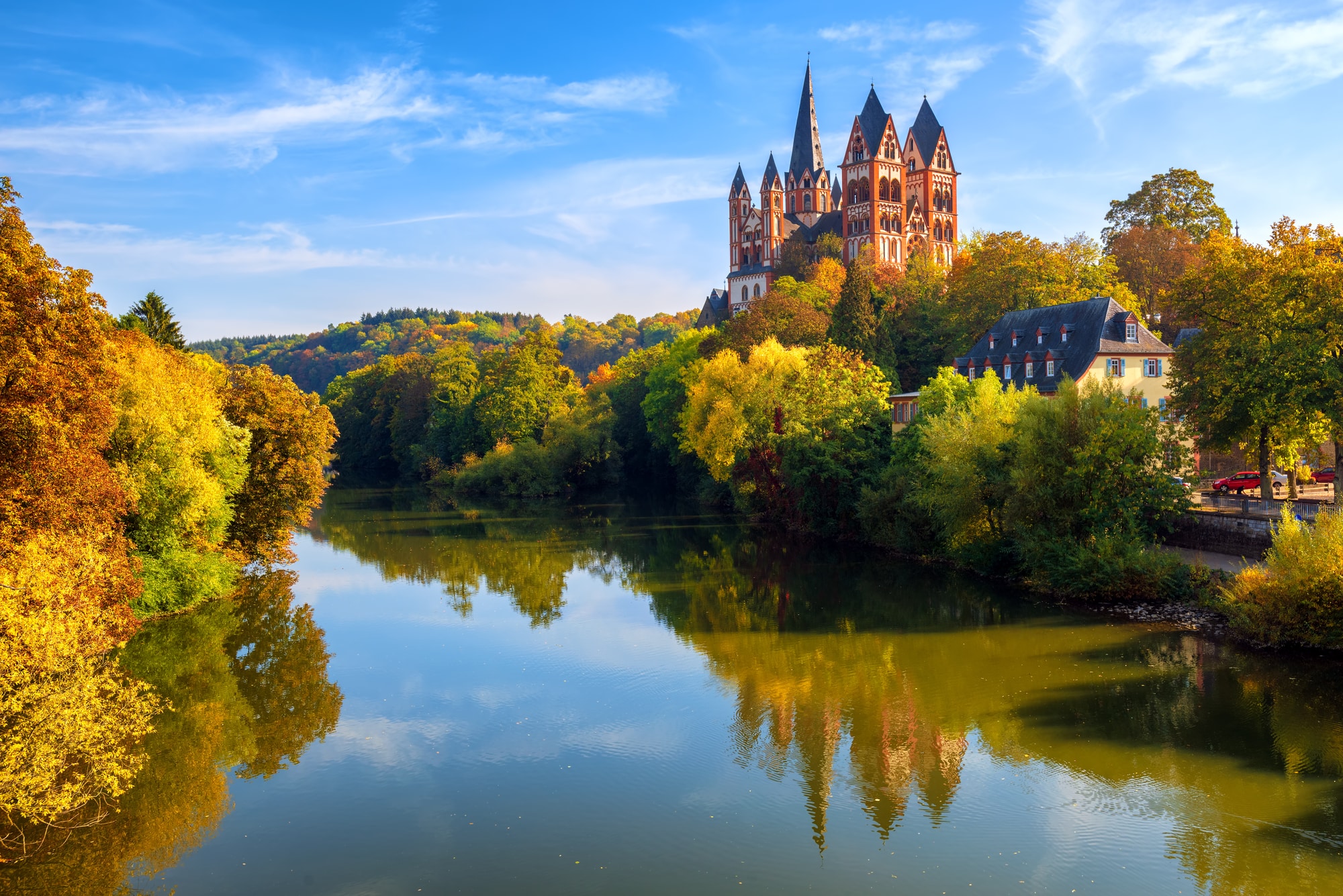 Camping on the Lahn: pure nature, a cozy atmosphere and lots of fun!
