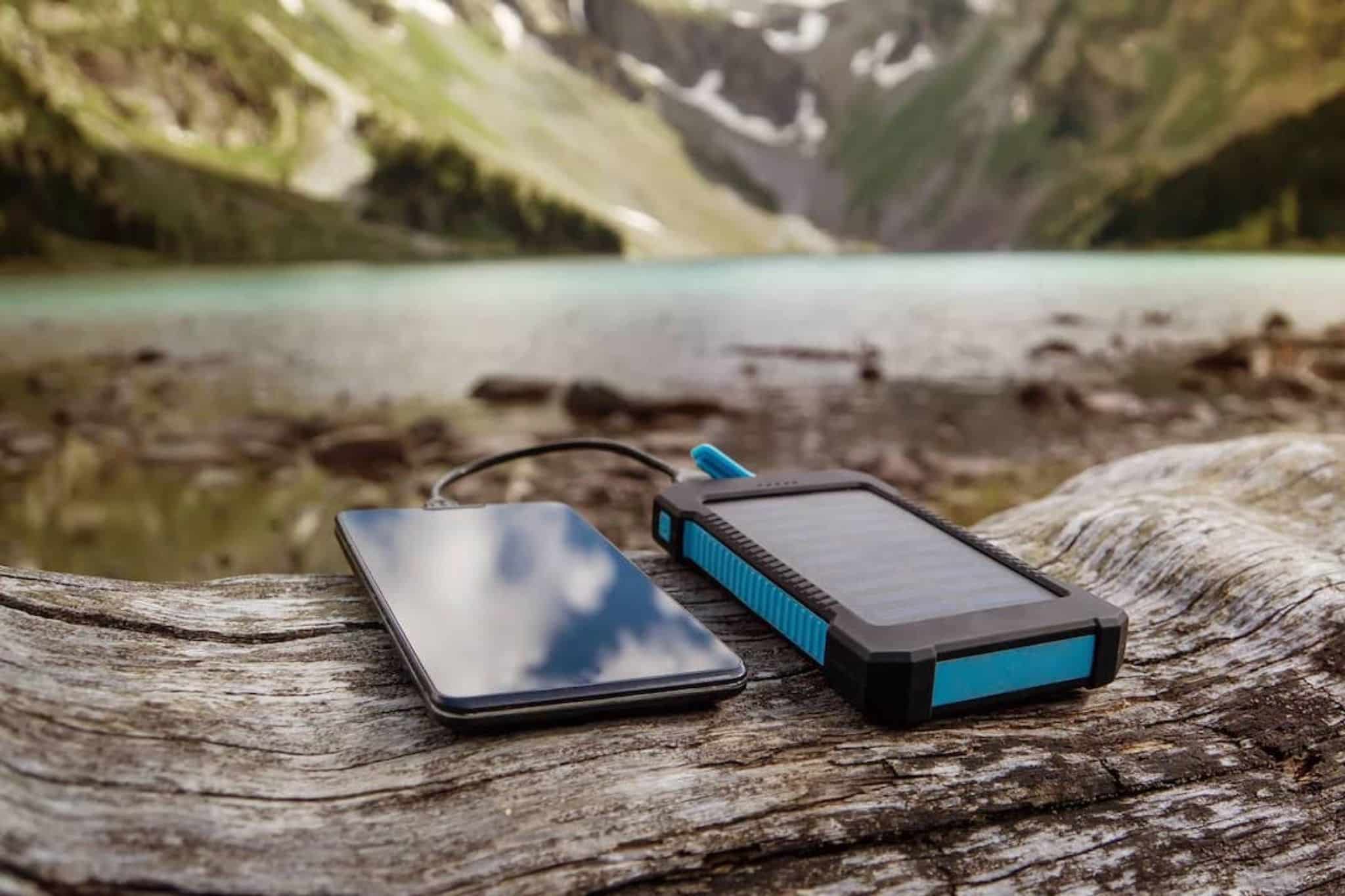 The best solar power bank – your power connection on the go