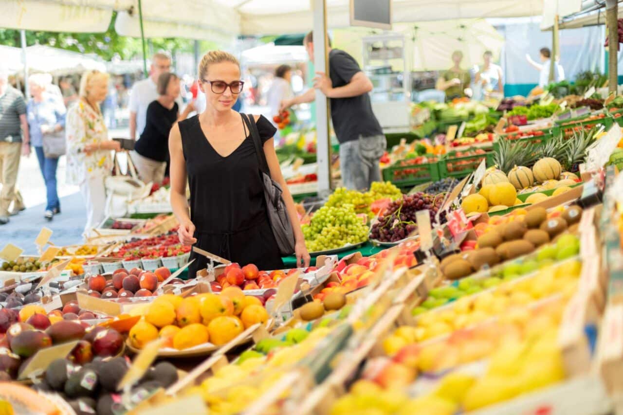 Camping Bretagne weekly market