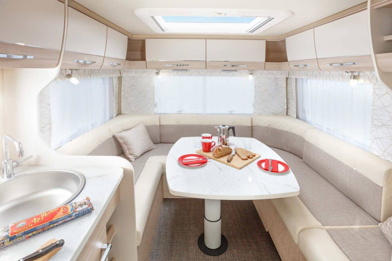 Motorhomes for 2 people - Eura