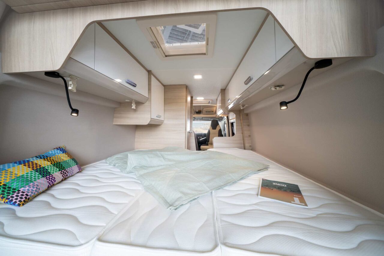 Motorhomes for 2 people - Forster interior
