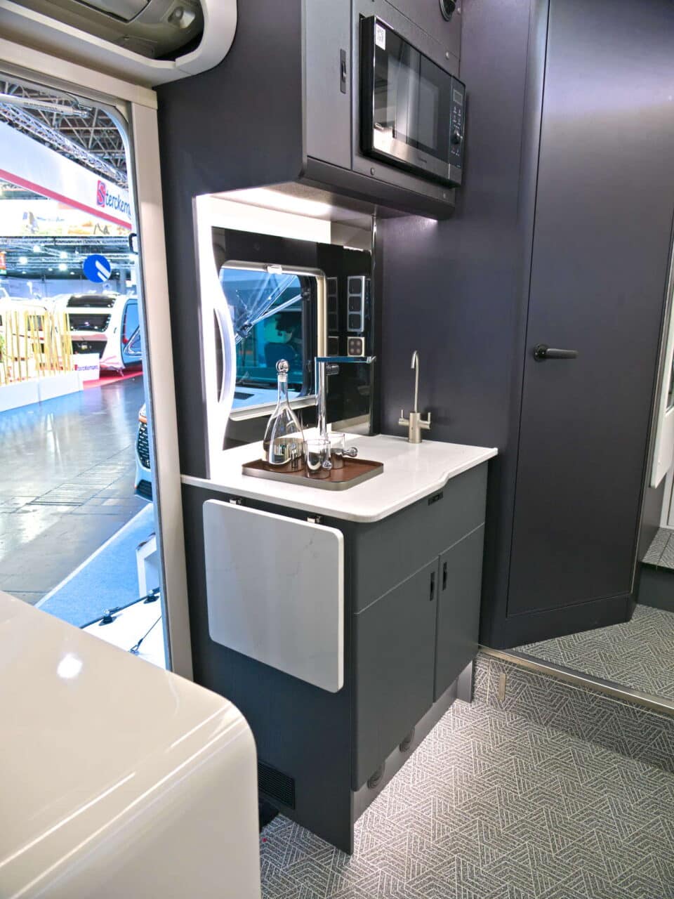 deddle rv easy tour e max kueche 1
