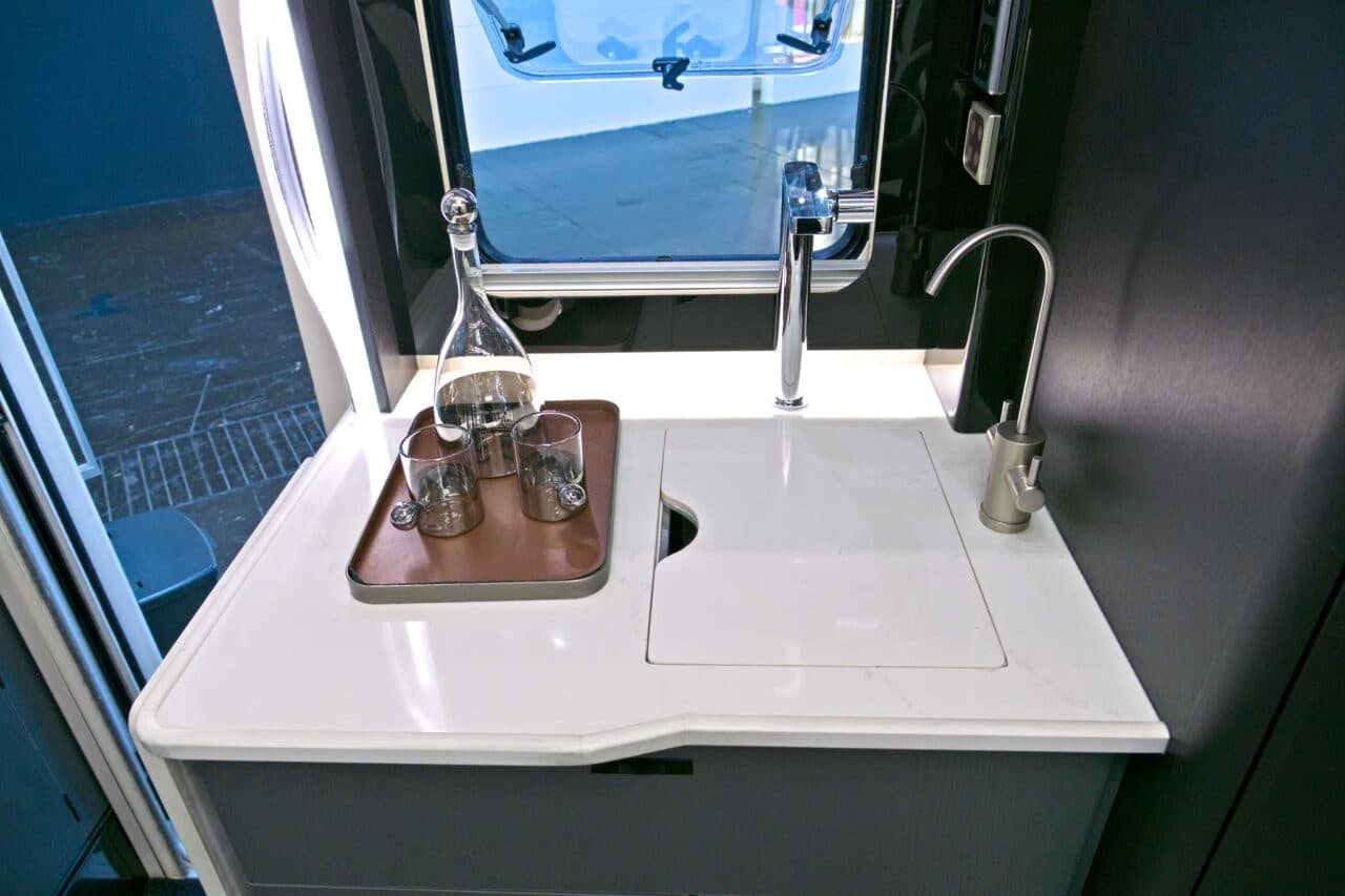 deddle rv easy tour e max kueche 2