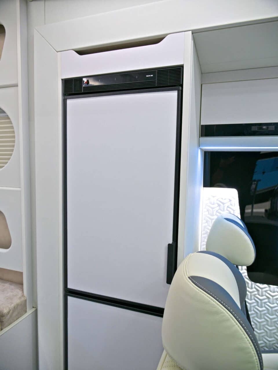 deddle rv easy tour e max kueche 4