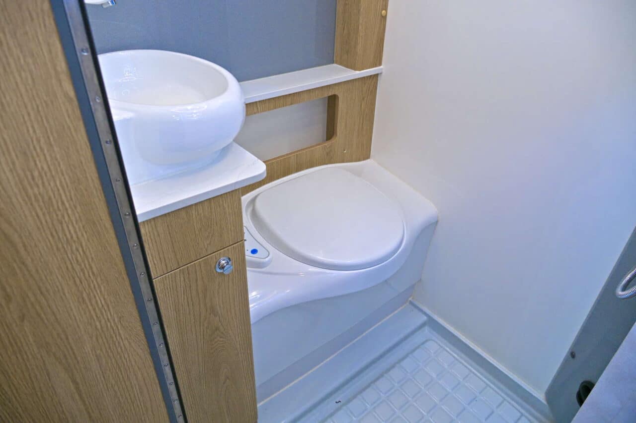 deddle rv easy tour e pro bad