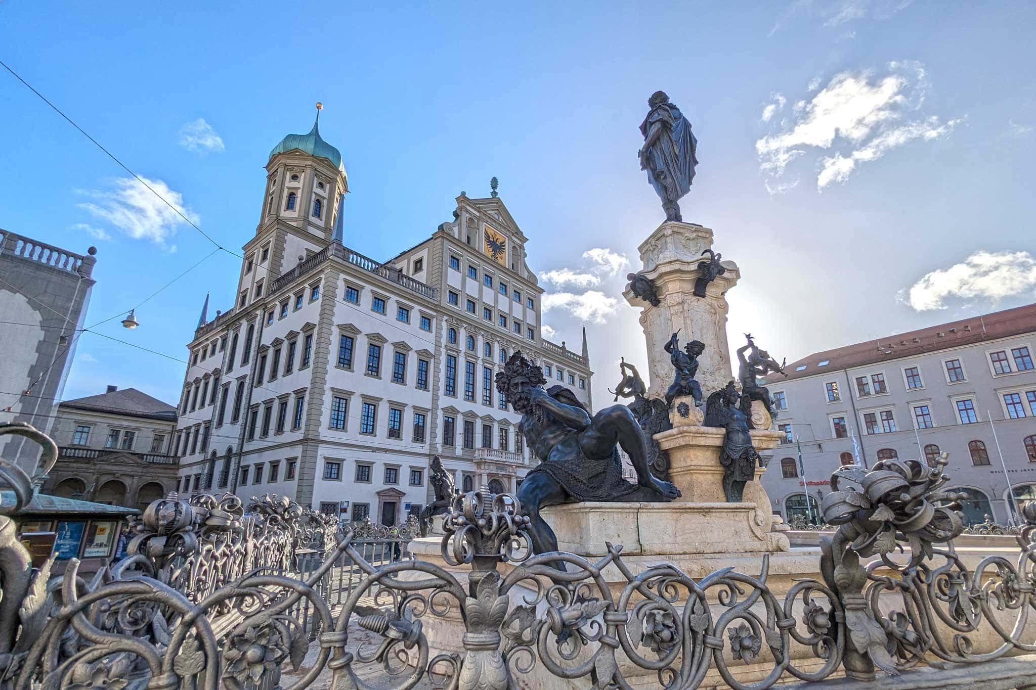 Camping in Augsburg: experience the center of Bavarian Swabia with a motorhome or caravan