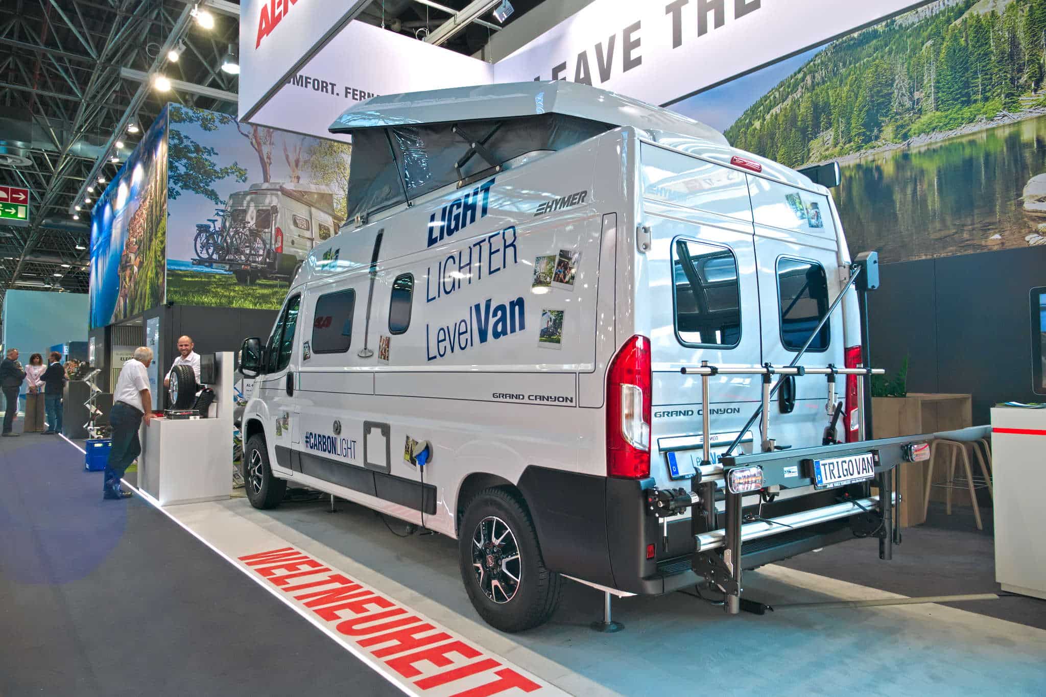 Innovations Caravan Salon 2024: First hydraulic support system especially for panel vans – LevelVan from AL-KO