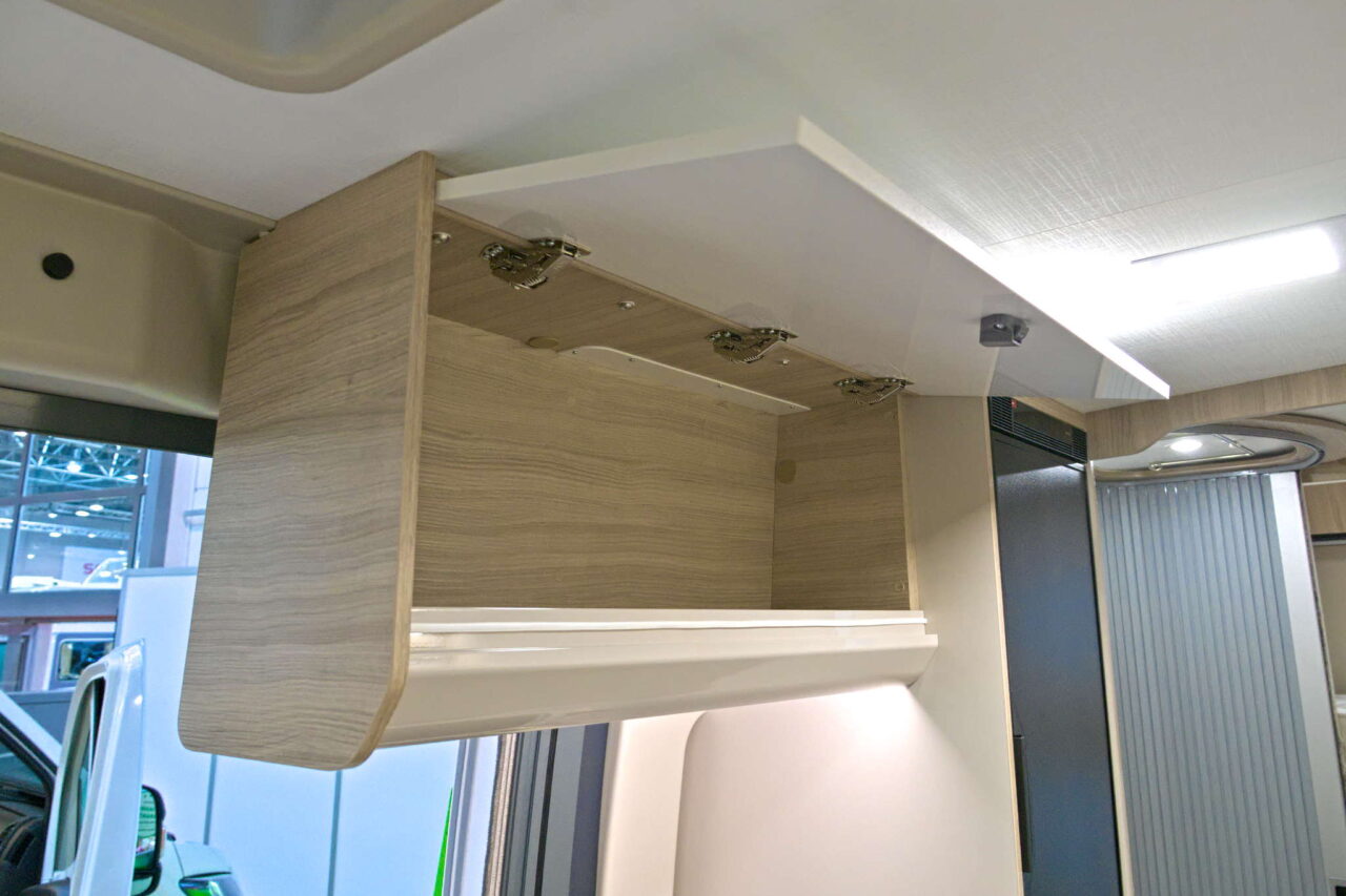 Forster Flip FV 599 VB5 (2025): compact campervan for camping trips with the family 20 forster flip fv 599 schrank