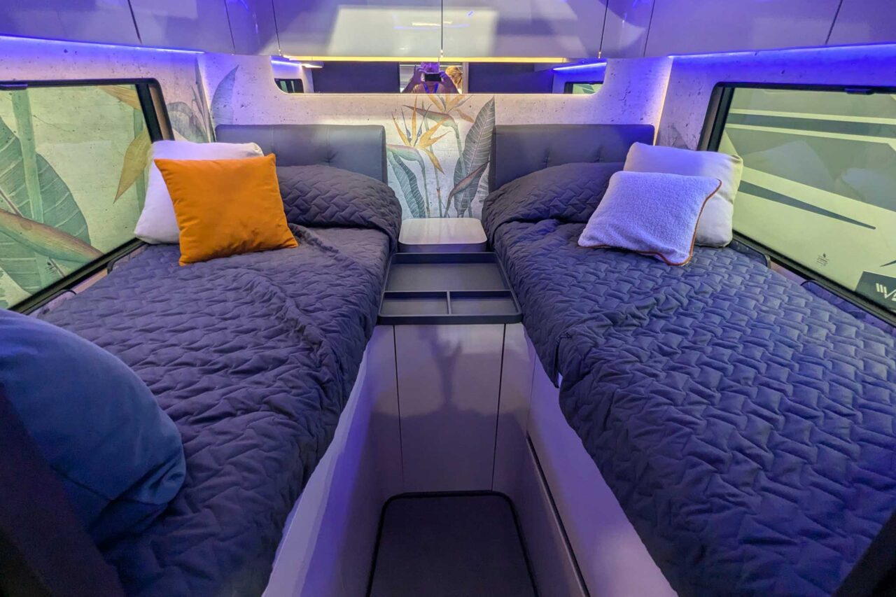 Mobilvetta Fluideen study beds Caravan Salon 2024