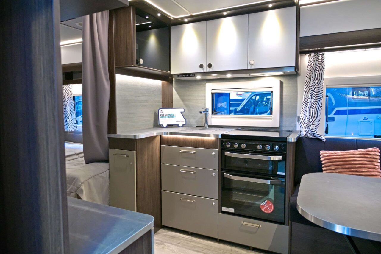 polar blueline 590 bfw kueche caravan salon 2024 c jalil landero flores