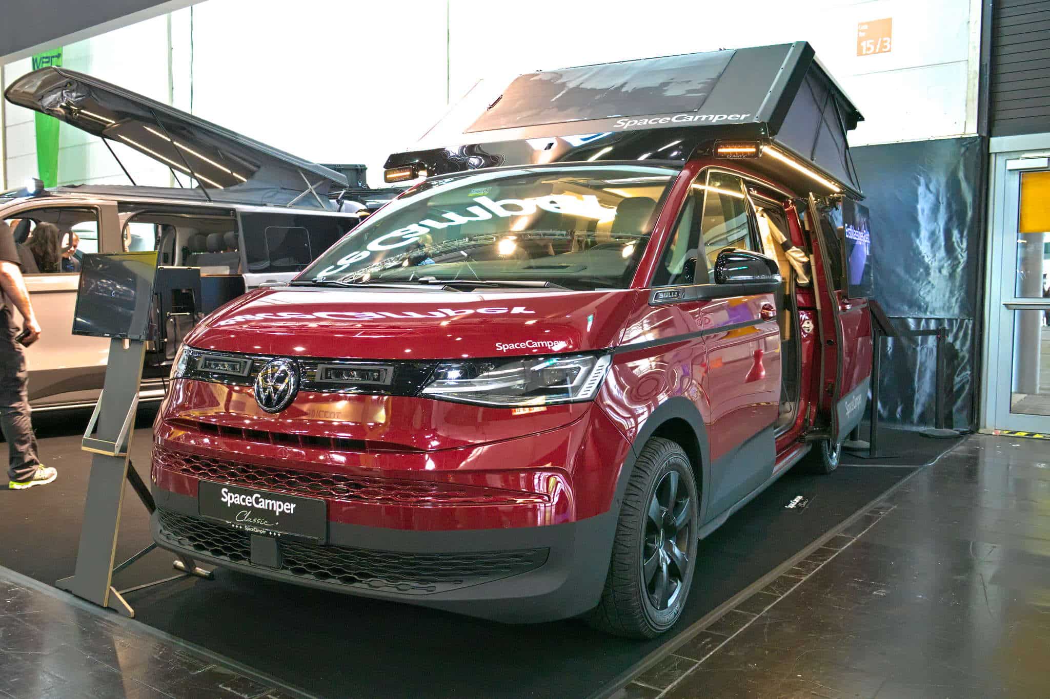 Innovations Caravan Salon 2024: SpaceCamper Roof – ground-breaking roof tent and pop-up roof in one