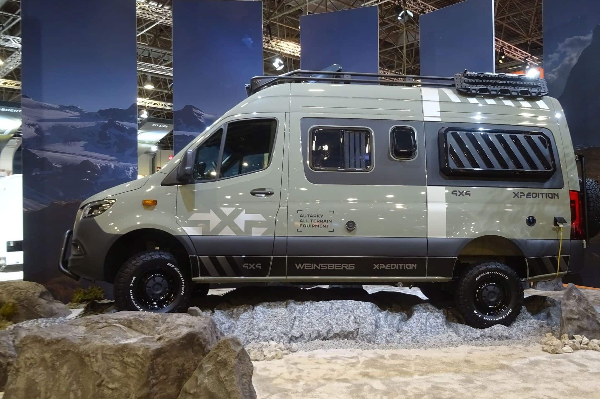 WEINSBERG X-PEDITION 600 MQ (2025) – Winter-proof luxury off-roader for 2 people