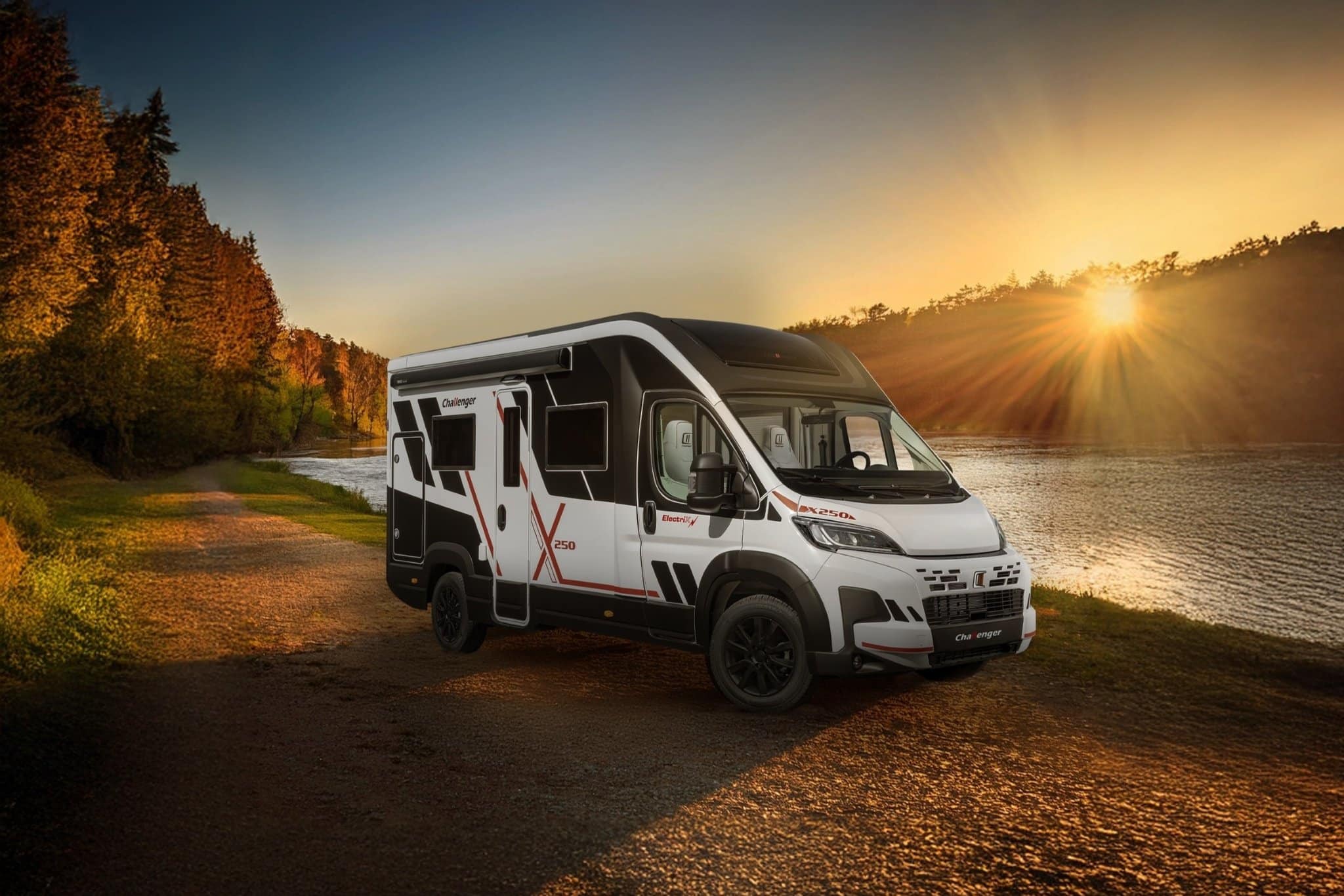 Revolution in the camping industry: first bi-modal electric motorhome