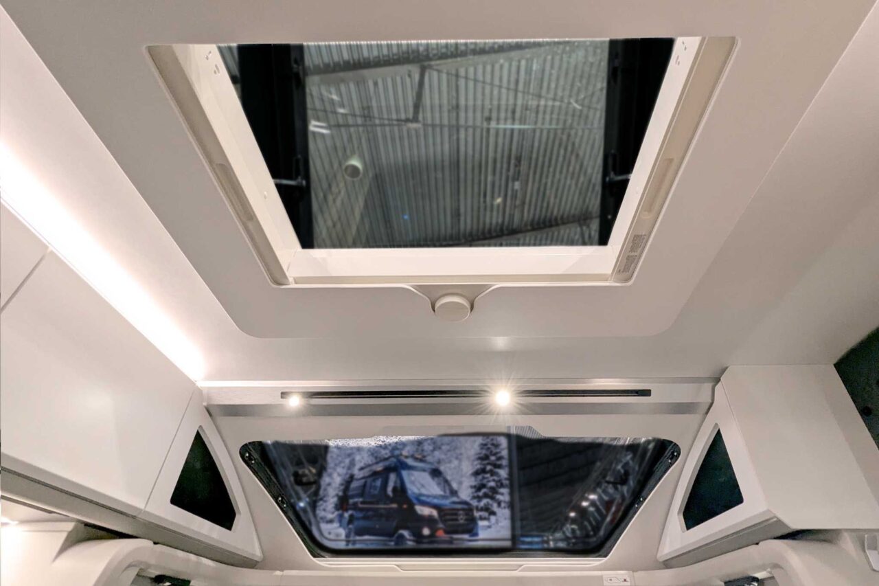 adria compact max panorama dachfenster
