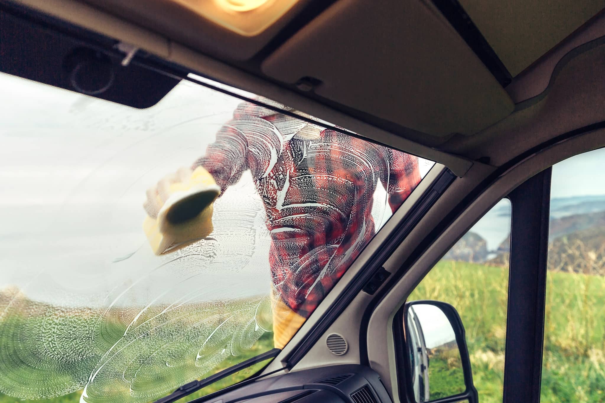 Spring check: Getting your motorhome and caravan back in operation after the winter (with free checklist)