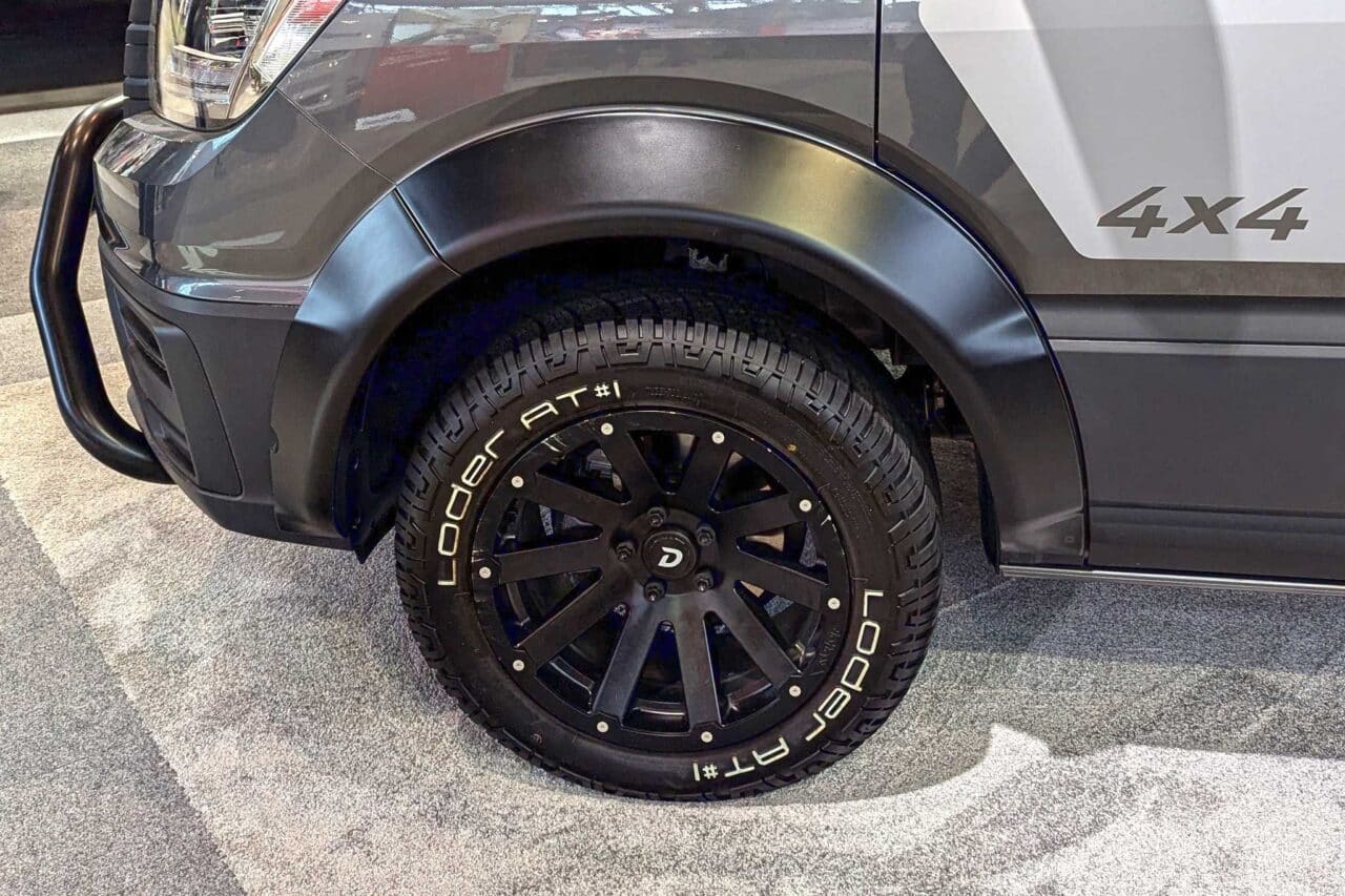 dethleffs globebus performance 4x4 all terrain reifen