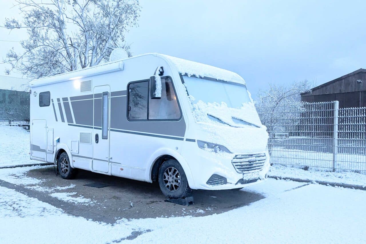 Motorhome in the snow